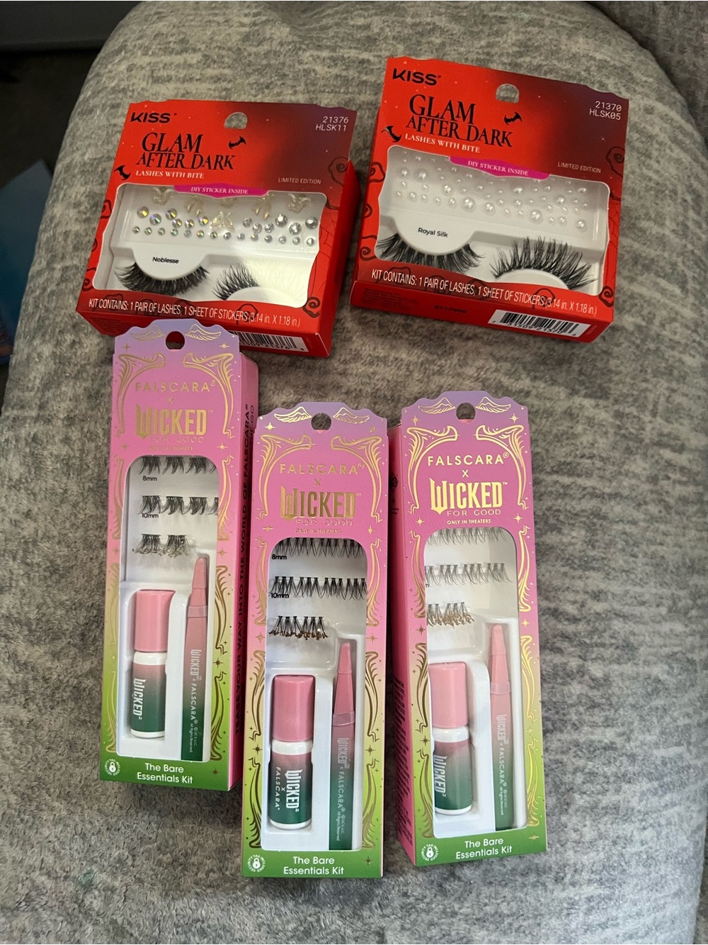 Glam After Dark Lashes with Rhinestone lot all shown very cute